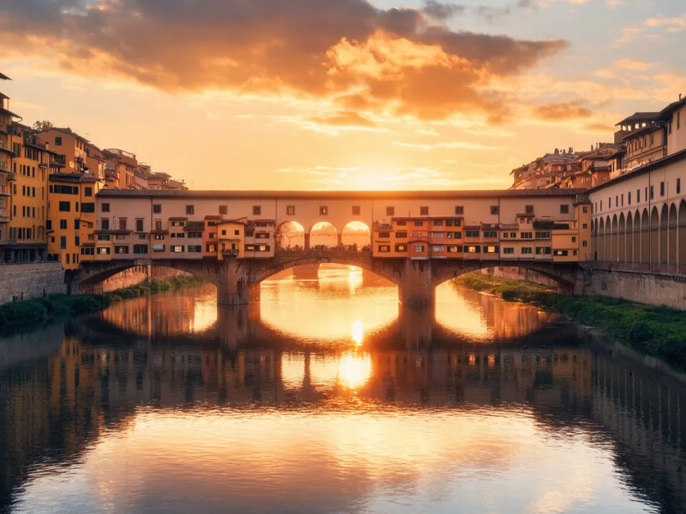 El Ponte Vecchio de Florencia al atardecer